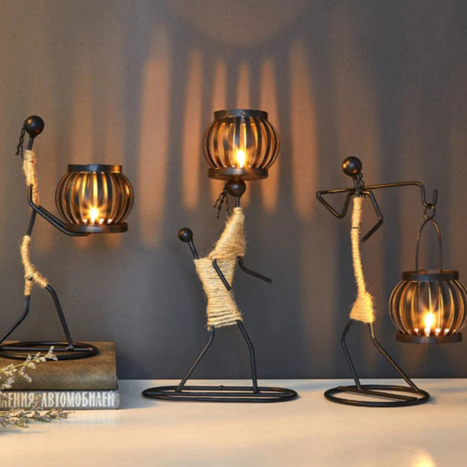 Suporte de Vela em Metal: Escultura Abstrata Ártica com Design Sofisticado