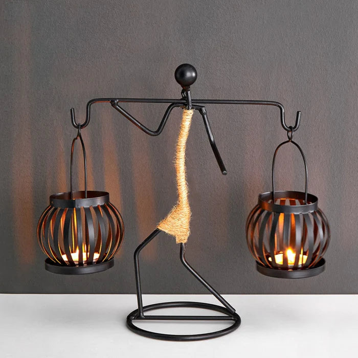 Suporte de Vela em Metal: Escultura Abstrata Ártica com Design Sofisticado