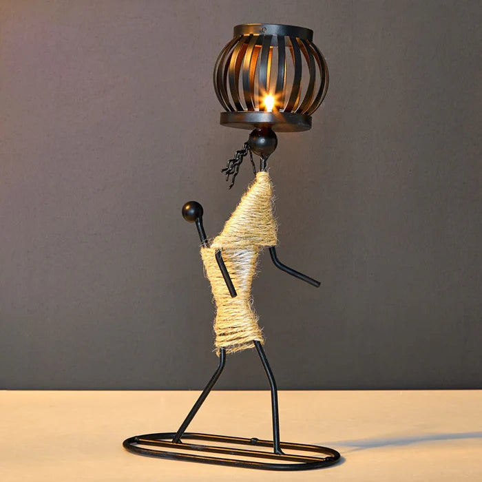 Suporte de Vela em Metal: Escultura Abstrata Ártica com Design Sofisticado