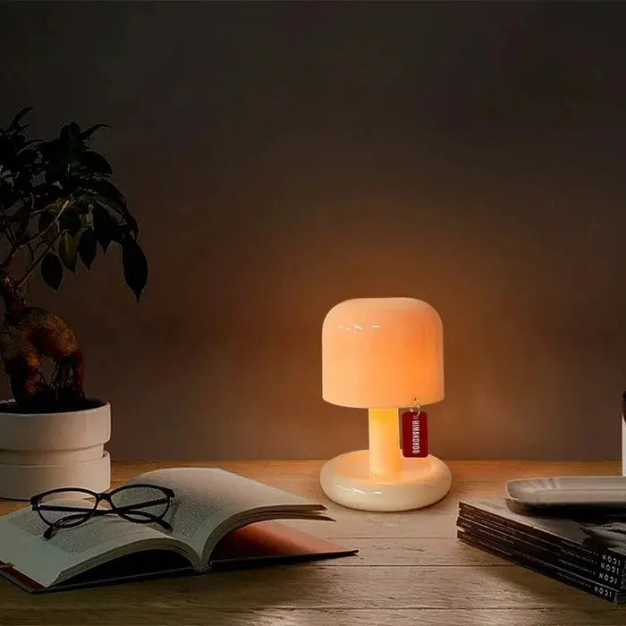 Mini Luminária de Mesa Formato Cogumelo - Odame