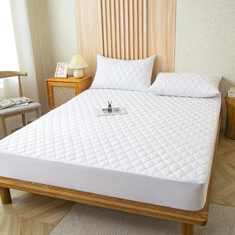 Capa Macia e Impermeável para colchão de Solteiro, Viúva, Casal, Queen Size, King Size e Super King - Odame