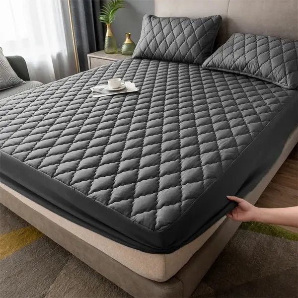 Capa Macia e Impermeável para colchão de Solteiro, Viúva, Casal, Queen Size, King Size e Super King - Odame